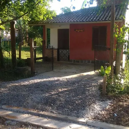 Chalezinho - Massaguacu Caraguatatuba Exterior photo